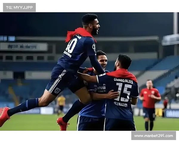 法甲揭幕战精彩上演 巴黎圣日耳曼力争新赛季开门红